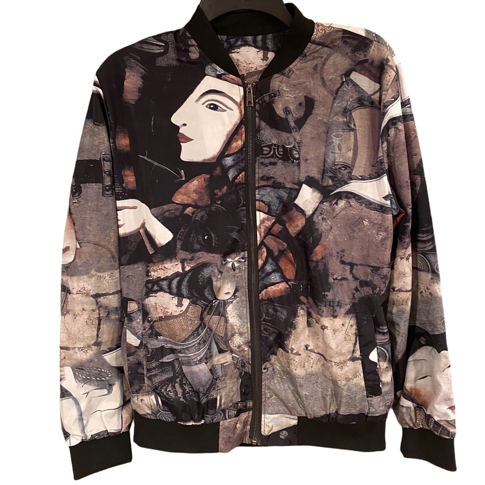 **LIKE NEW** Aztec Printed Bomber Jacket. Fits Size M.